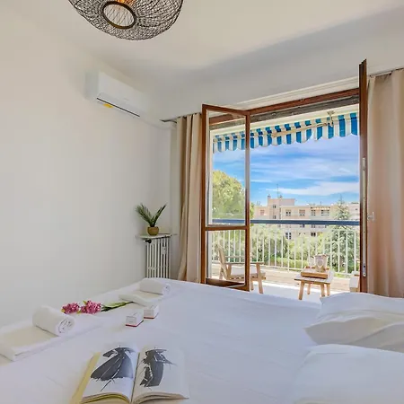 Lovely - 5min From - Happy Apartamento *