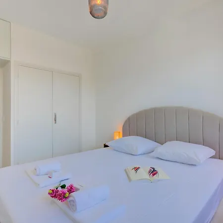 Lovely - 5min From - Happy Apartamento Juan-les-Pins