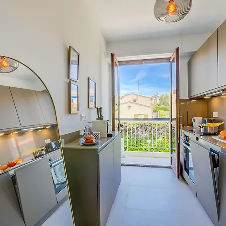 Lovely - 5min From - Happy Apartamento *