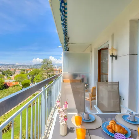 Lovely - 5min From - Happy Apartamento