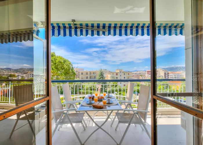 דירה Sea Breeze Duo Apartments *